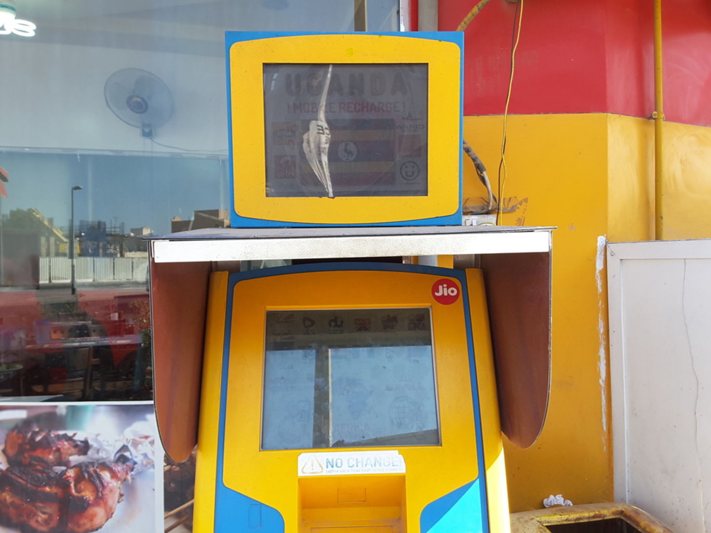 HiDubai-business-mango-payment-machine-finance-legal-payment-services-hor-al-anz-dubai-4