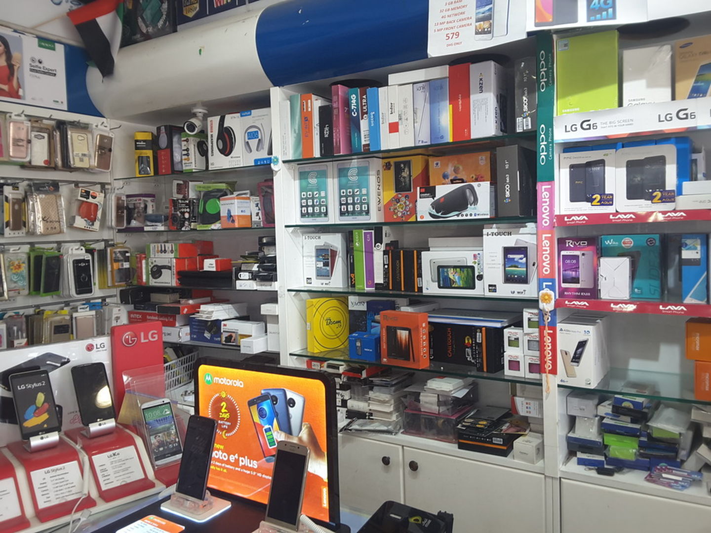 HiDubai-business-digital-city-shopping-consumer-electronics-al-quoz-industrial-2-dubai-2