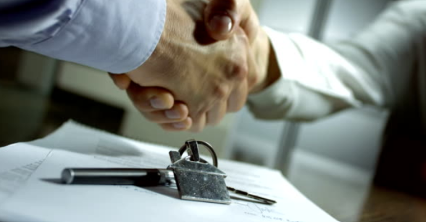 White Moon Properties(Real Estate Agencies) in Al Karama, Dubai HiDubai