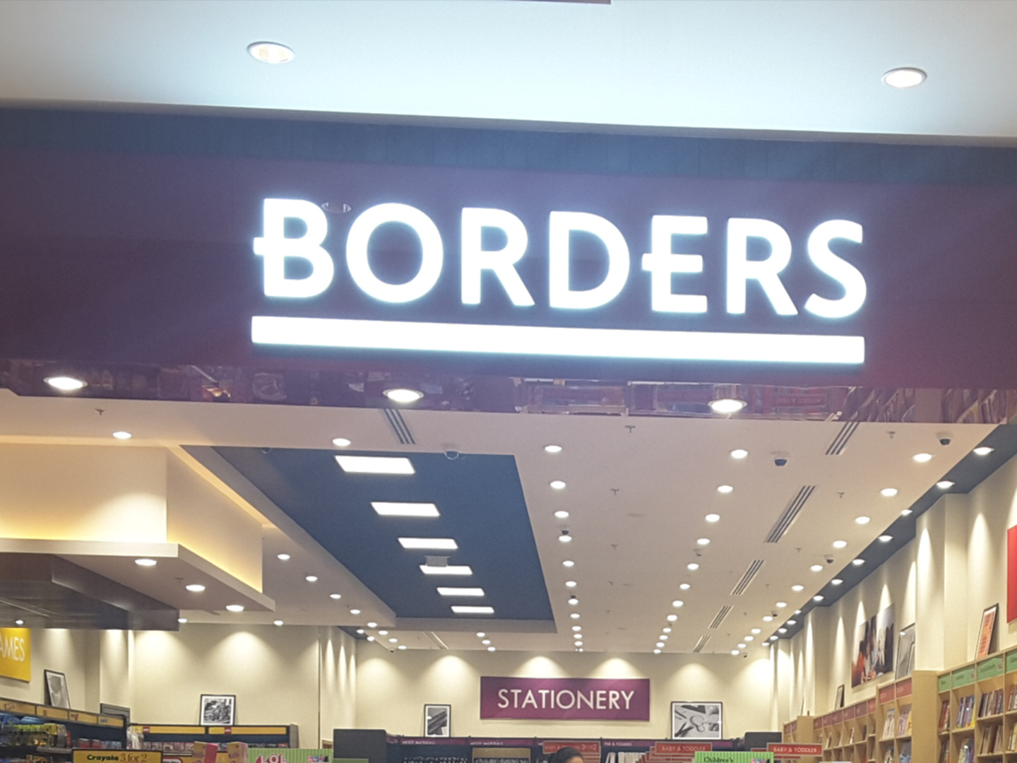 HiDubai-business-borders-shopping-office-supplies-stationery-springs-al-thanyah-4-dubai