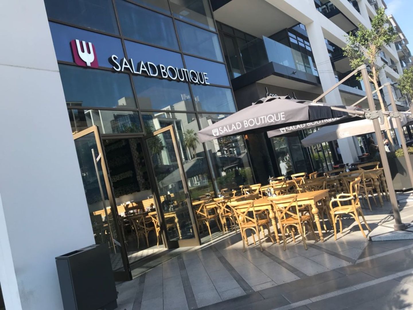 HiDubai-business-salad-boutique-food-beverage-restaurants-bars-al-wasl-dubai-2