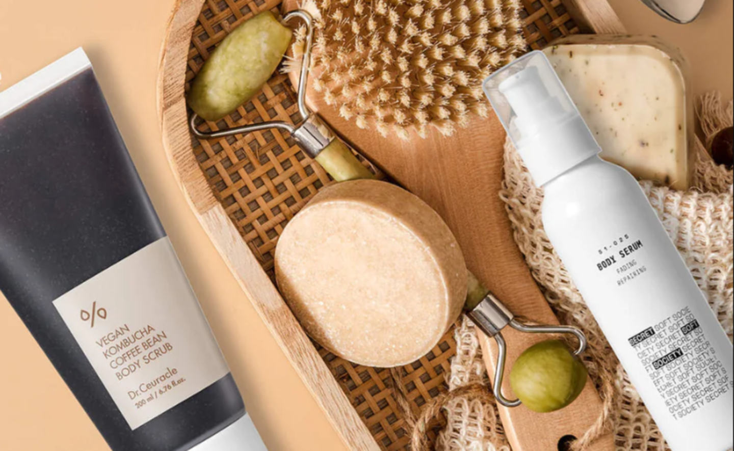 HiDubai-business-kosmetica-beauty-glow-care-trading-shopping-beauty-cosmetics-stores-al-fahidi-al-souq-al-kabeer-dubai