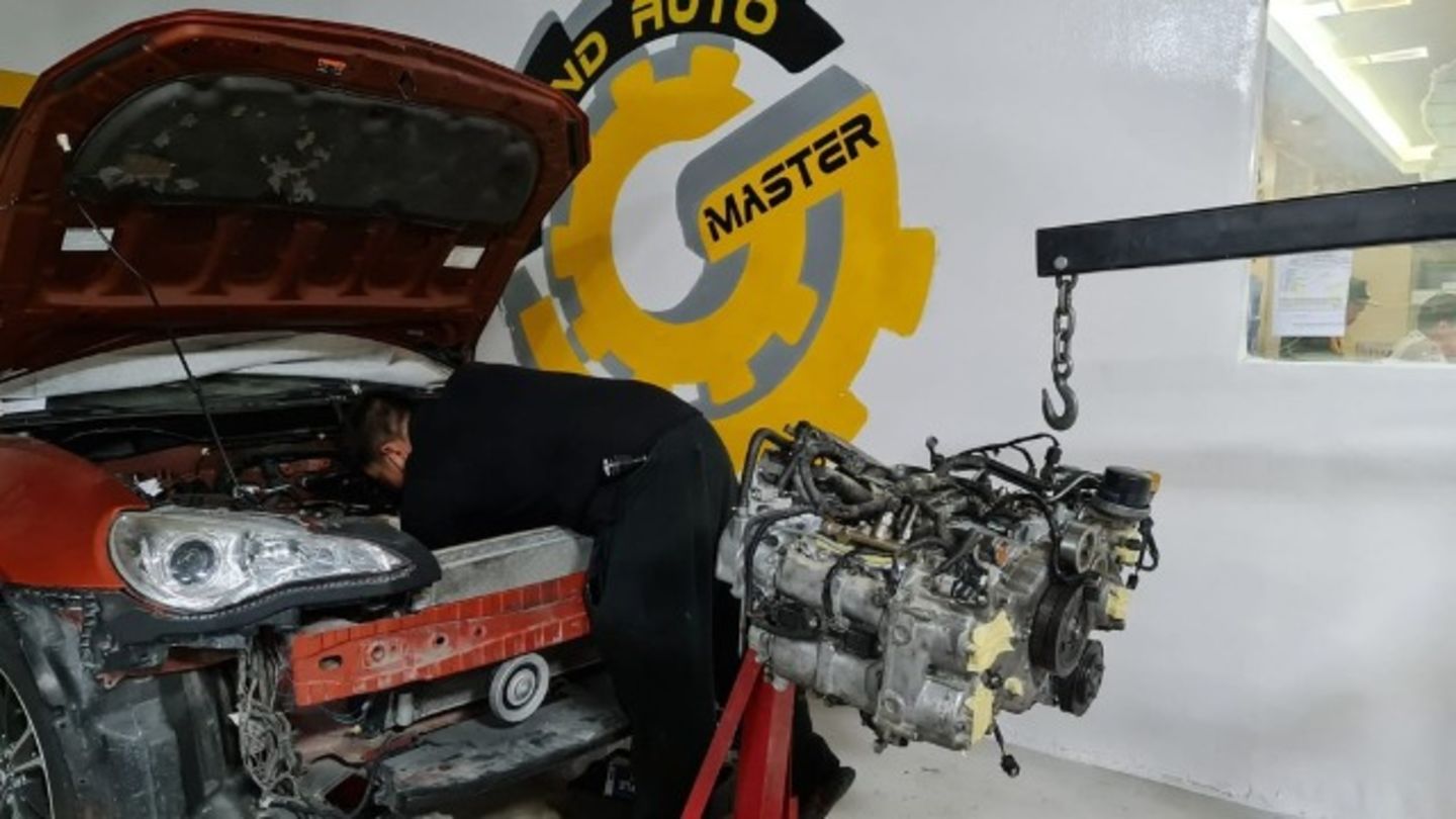 HiDubai-business-grand-auto-master-garage-transport-vehicle-services-car-assistance-repair-al-quoz-industrial-4-dubai