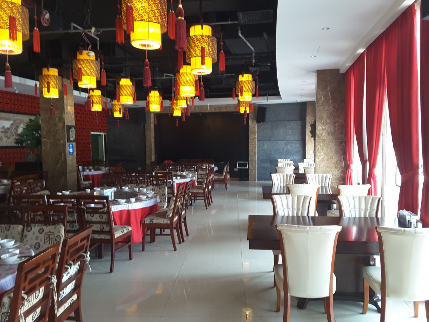 HiDubai-business-tang-palace-restaurant-food-beverage-restaurants-bars-jumeirah-1-dubai-2