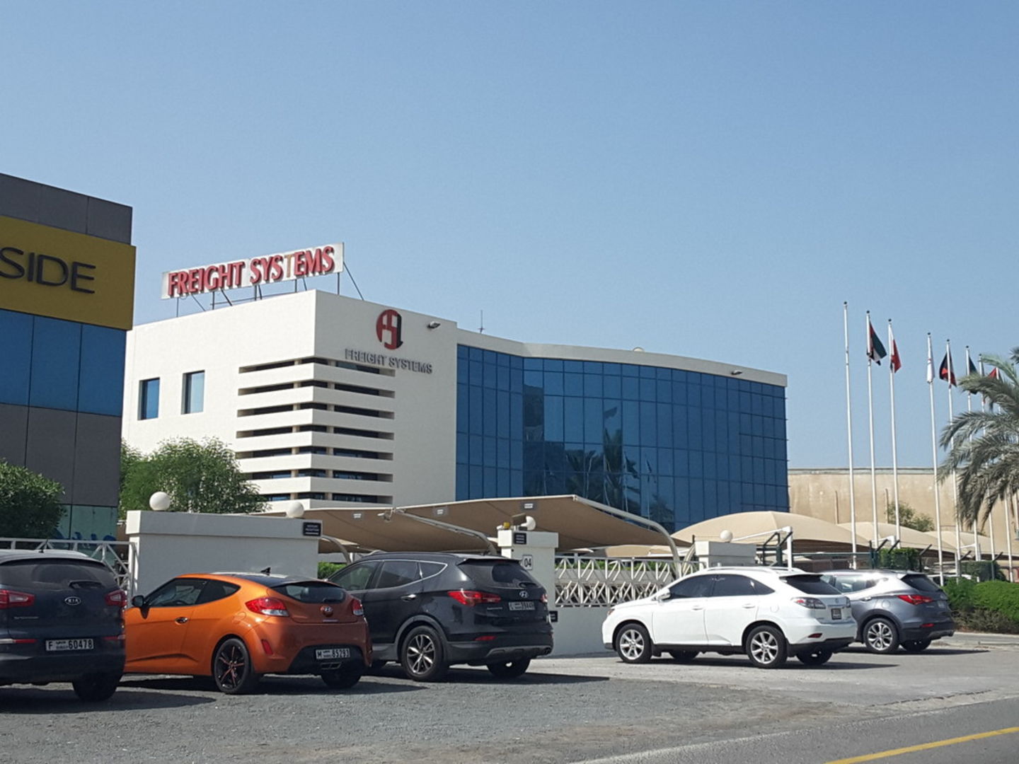 HiDubai-business-fsl-freight-systems-shipping-logistics-shelving-warehousing-services-jebel-ali-free-zone-mena-jebel-ali-dubai-2