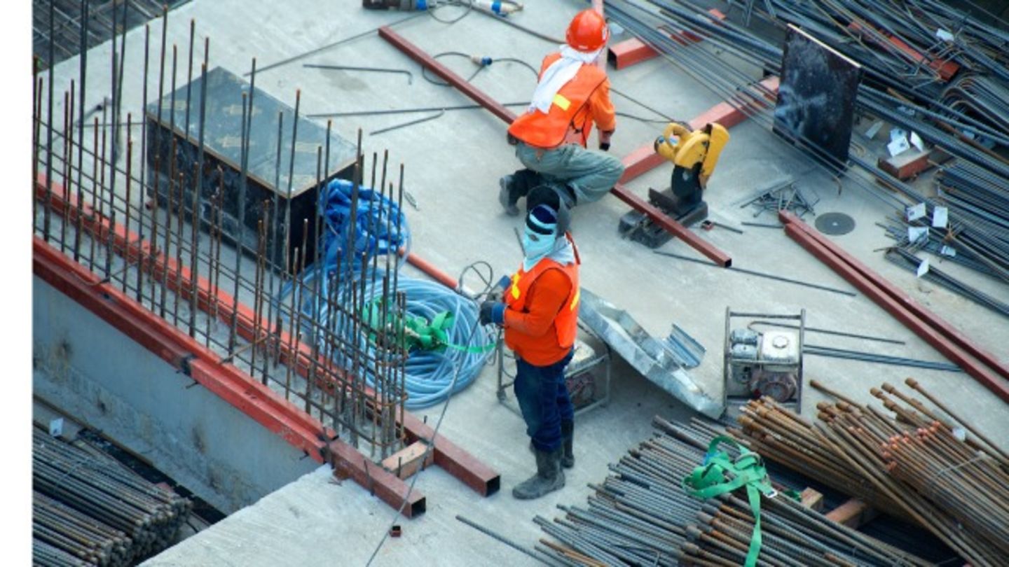 Dream Wood Laminates Building Materials Trading Company(Construction