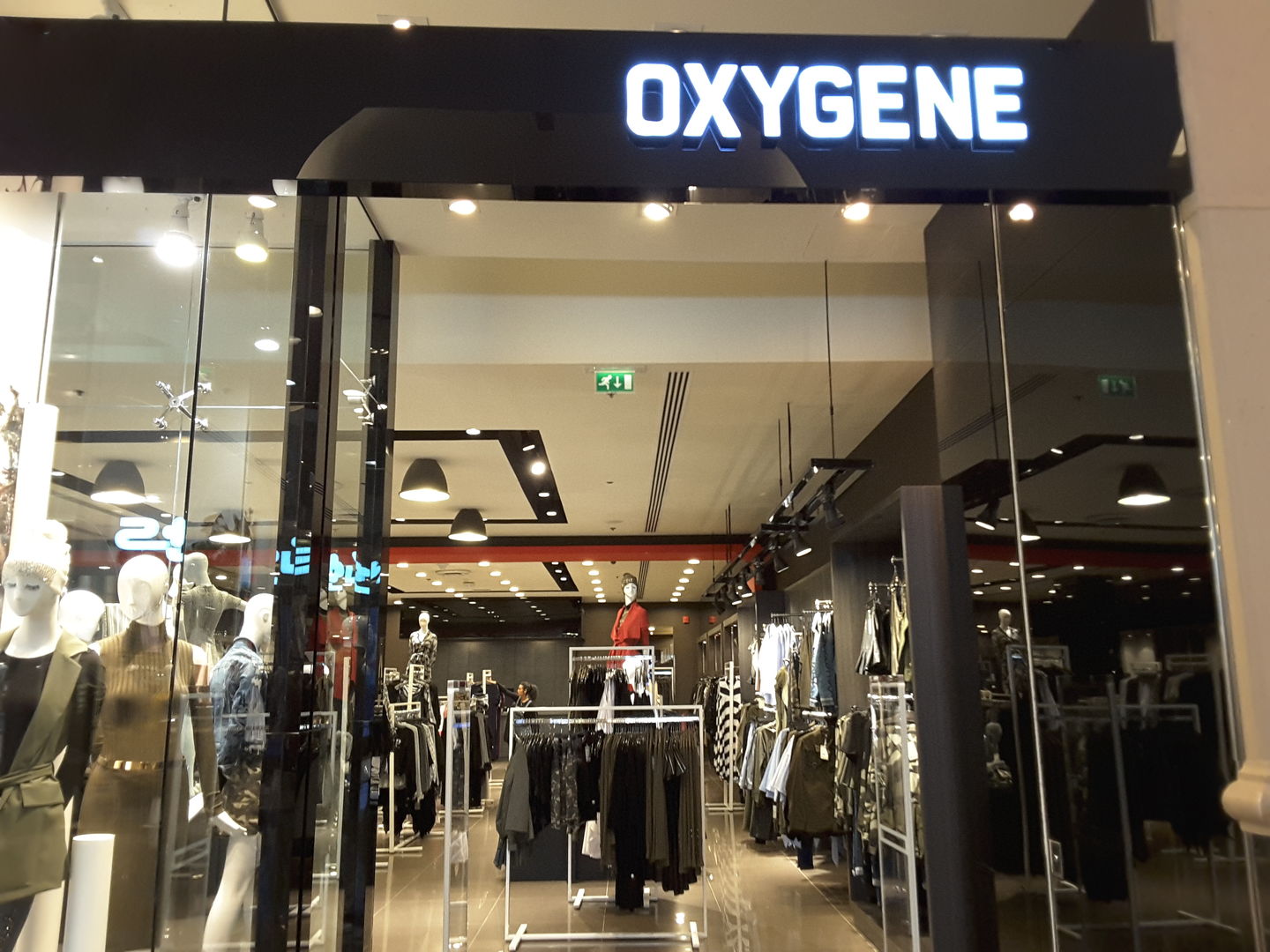 HiDubai-business-oxygene-shopping-apparel-al-barsha-1-dubai-2