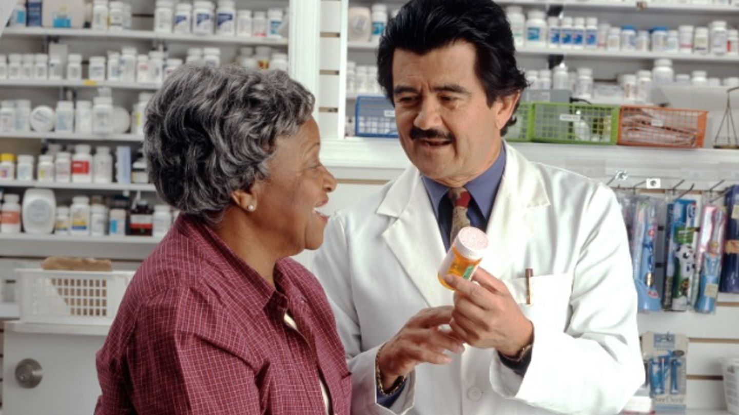 HiDubai-business-care-hub-pharmacy-beauty-wellness-health-pharmacy-naif-dubai