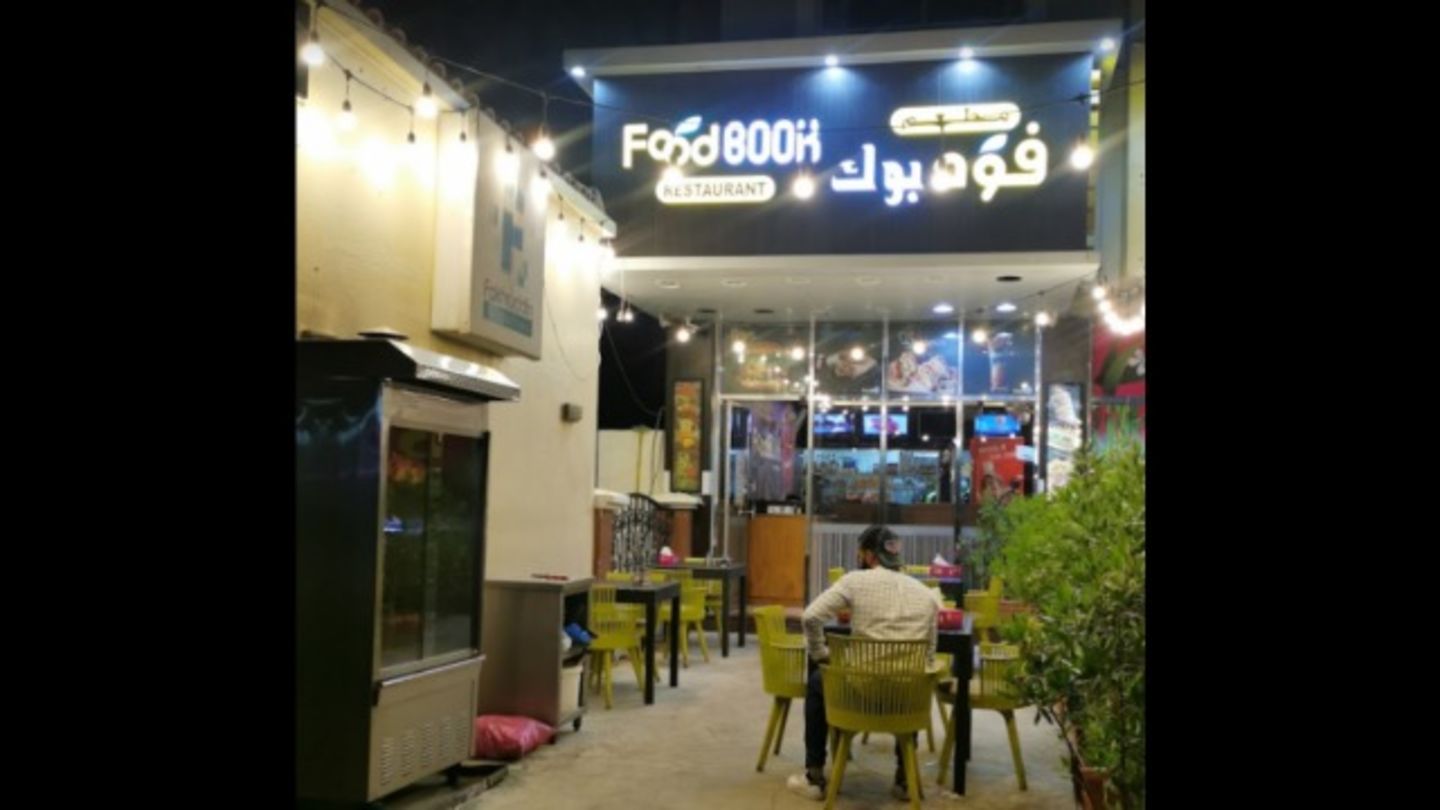 HiDubai-business-luzan-food-book-restaurant-food-beverage-cafeterias-international-city-warsan-1-dubai