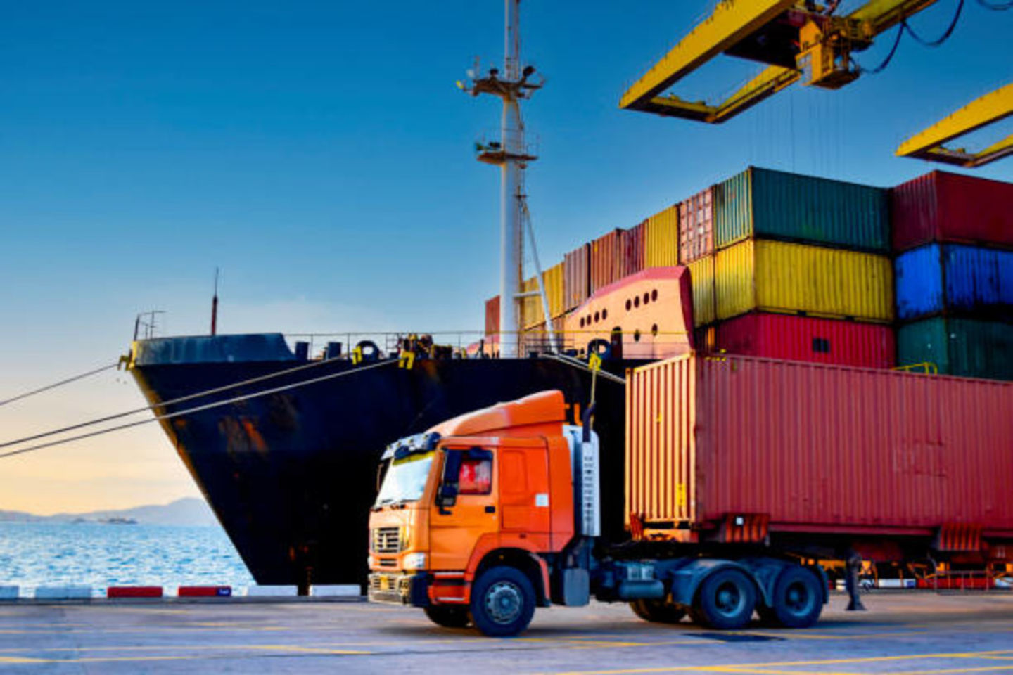 HiDubai-business-banex-trading-shipping-logistics-sea-cargo-services-jumeirah-lake-towers-al-thanyah-5-dubai