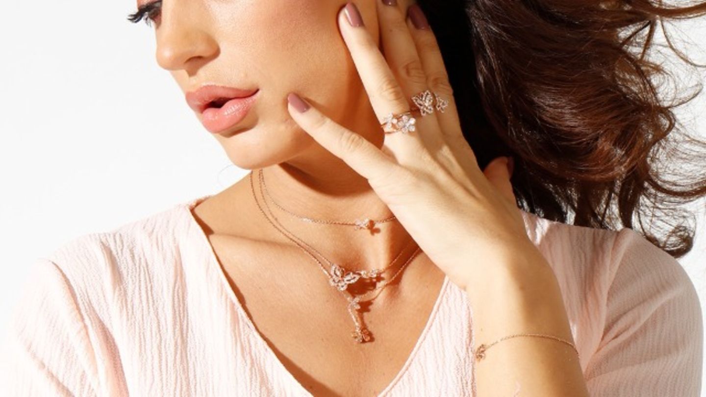 HiDubai-business-dusoul-shopping-jewellery-precious-stones-the-palm-jumeirah-nakhlat-jumeirah-dubai-1