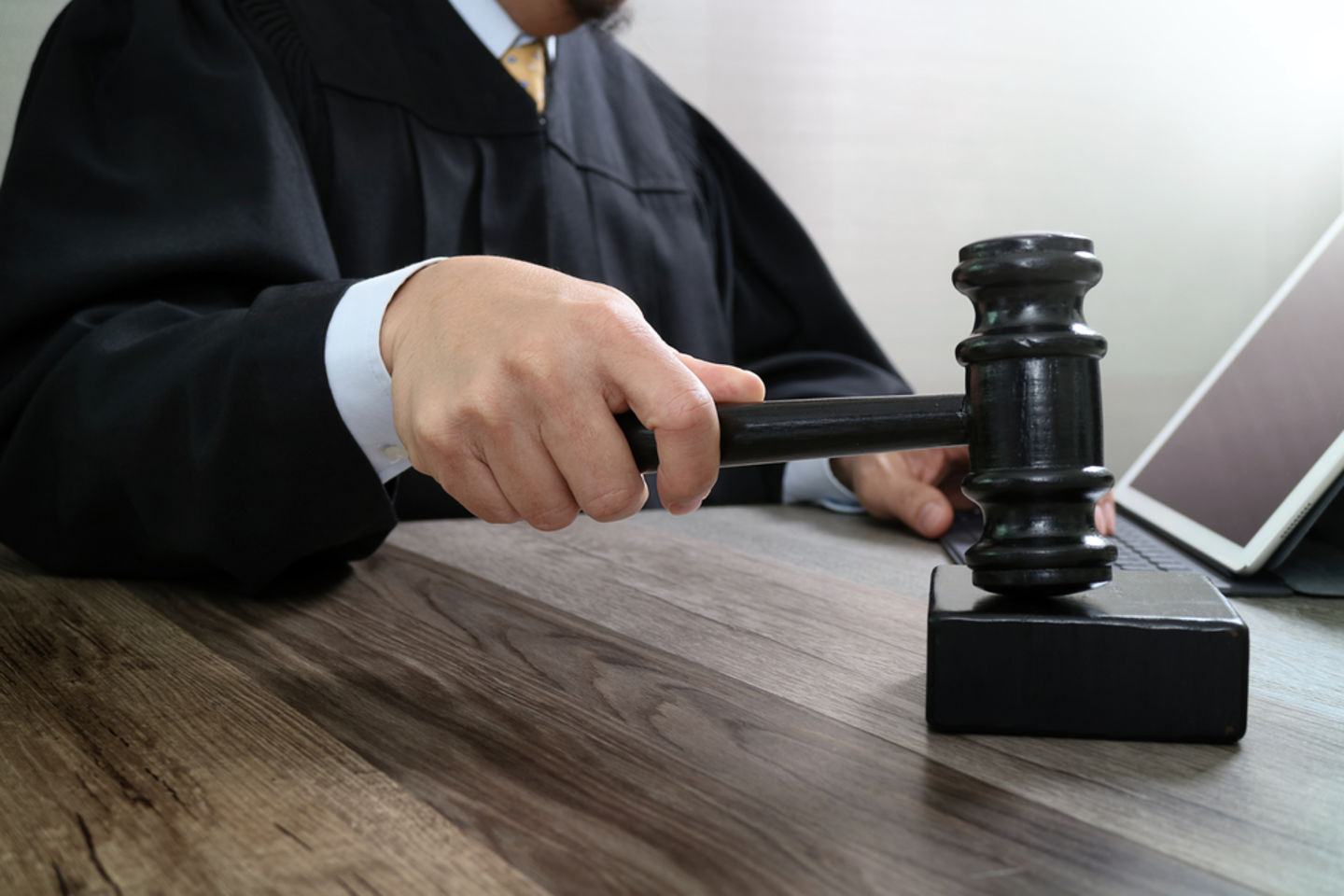 HiDubai-business-the-new-india-assurance-company-finance-legal-accounting-services-dubai-international-financial-centre-zaabeel-2-dubai-2