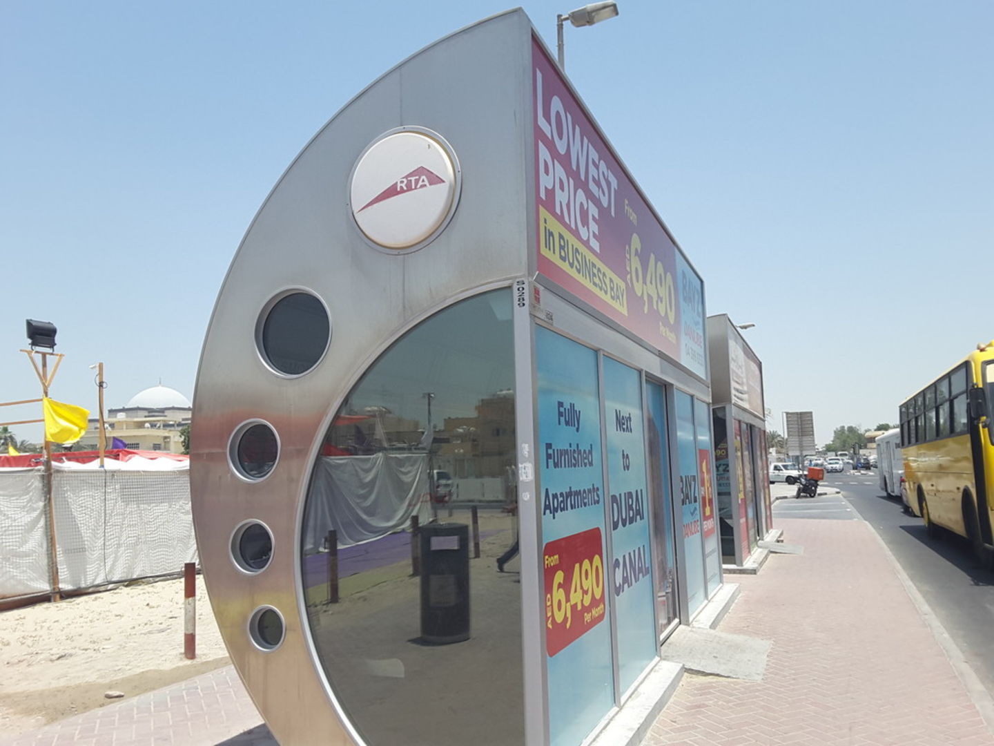 HiDubai-business-hor-al-anz-street-bus-stop-transport-vehicle-services-public-transport-hor-al-anz-east-dubai