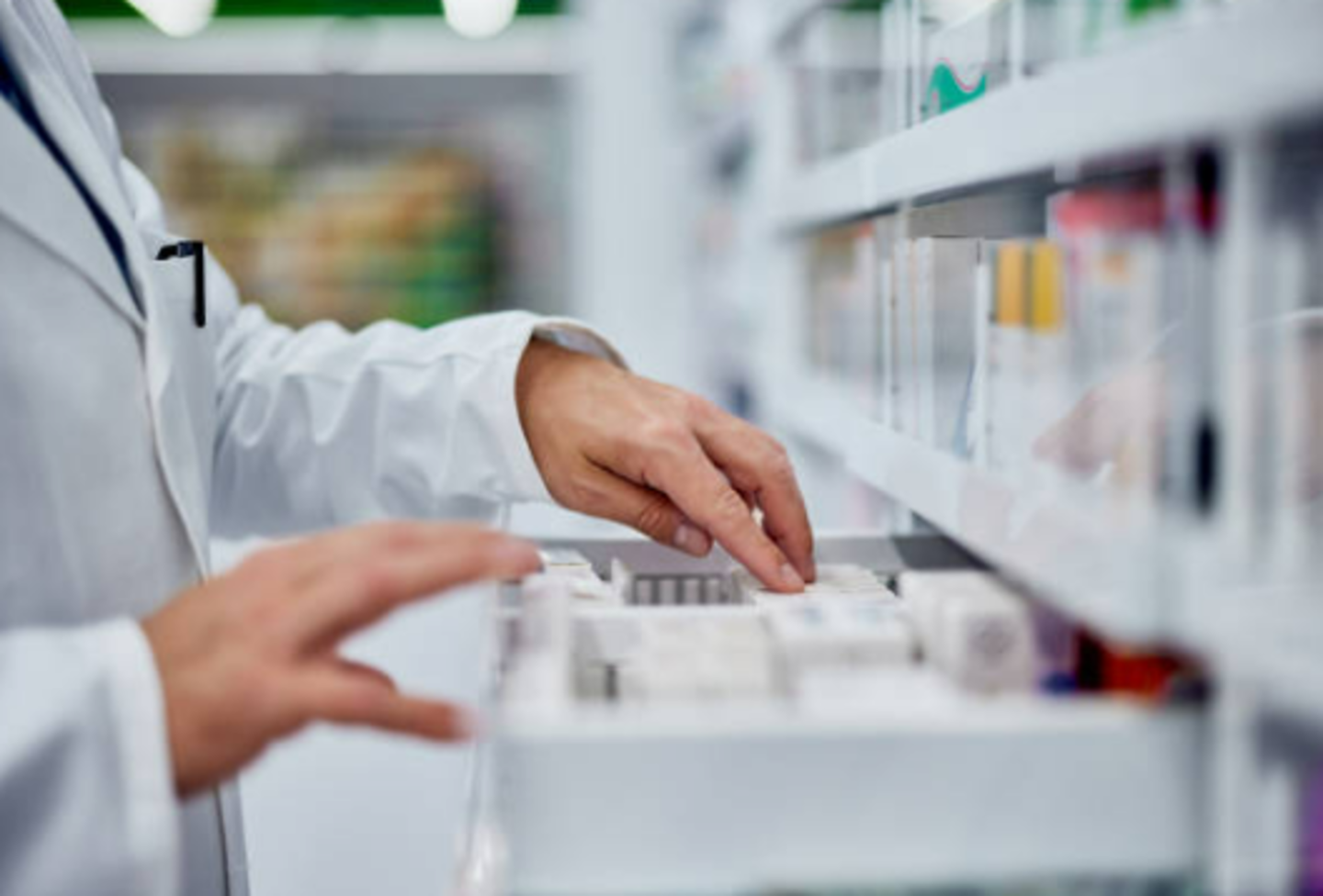 HiDubai-business-aspire-pharmacy-beauty-wellness-health-pharmacy-jumeirah-3-dubai