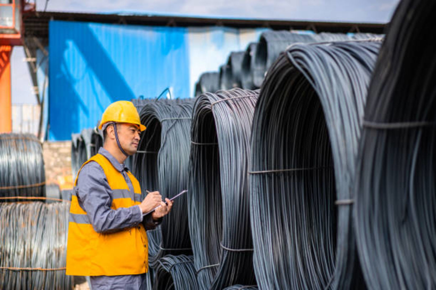 HiDubai-business-byt-hatim-ali-building-construction-materials-trading-b2b-services-construction-building-material-trading-naif-dubai
