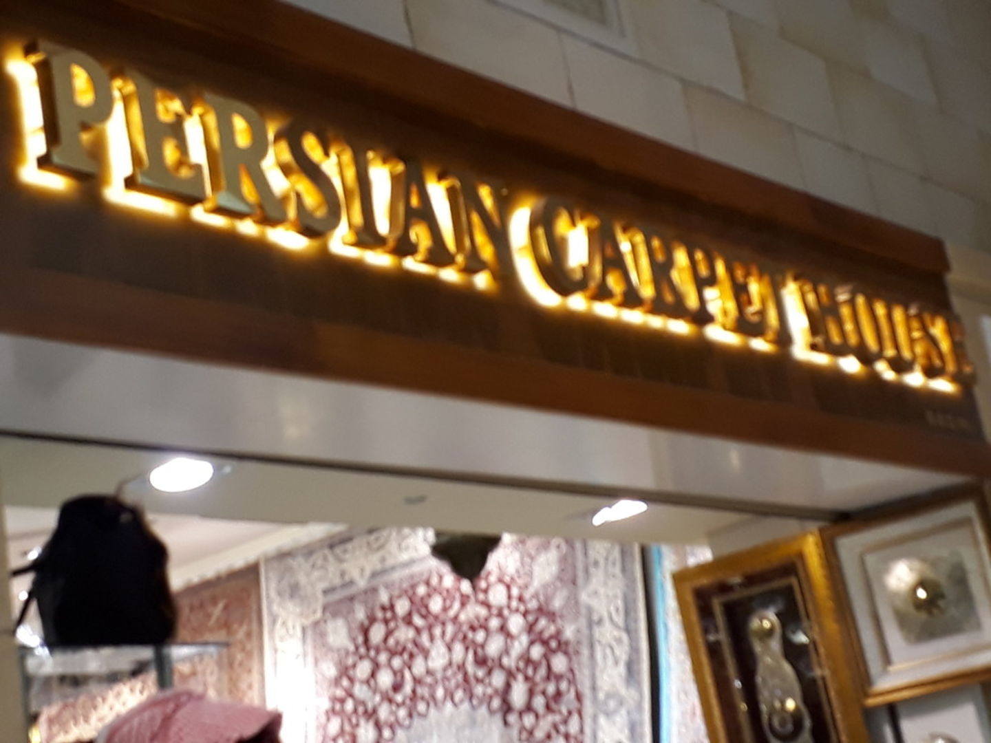 HiDubai-business-persian-carpet-house-shopping-furniture-decor-burj-khalifa-dubai-2