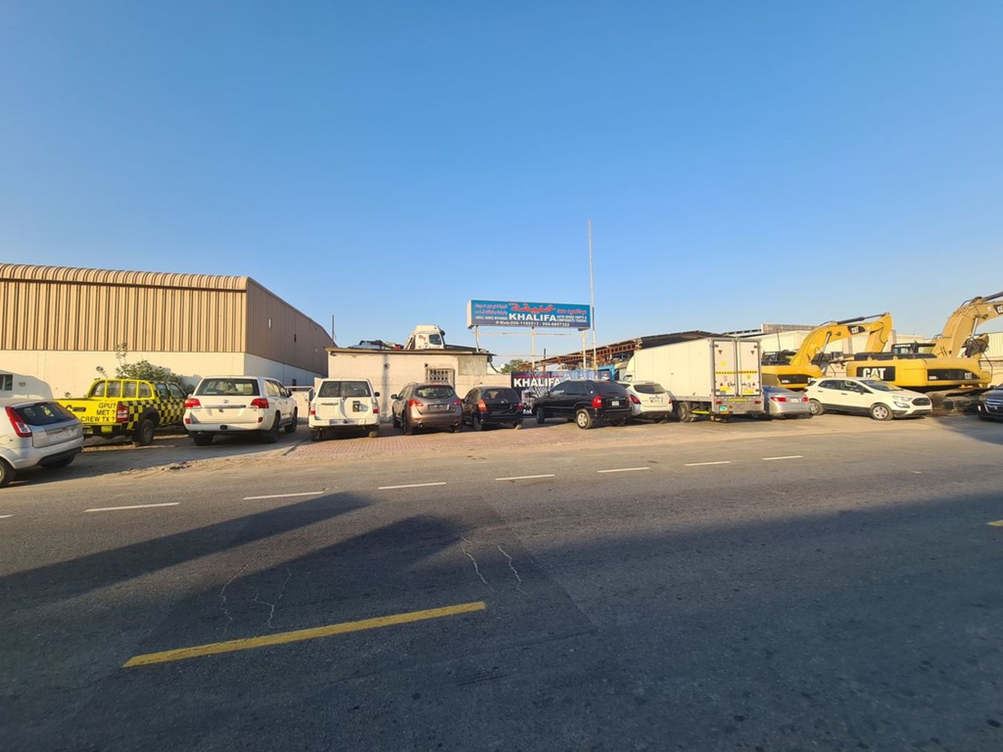 HiDubai-business-abdul-hamid-mohamad-khalifa-auto-spare-parts-and-components-trading-transport-vehicle-services-car-assistance-repair-ras-al-khor-industrial-2-dubai