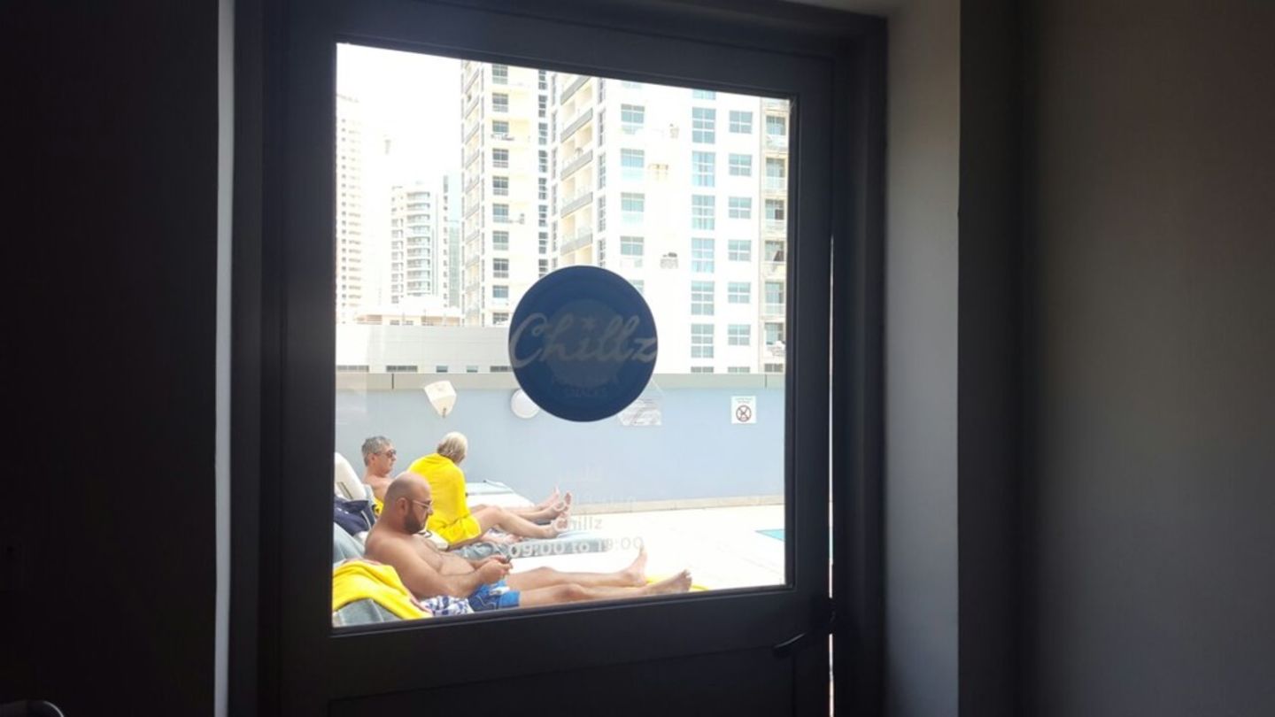 Chillz Pool Bar(Restaurants & Bars) in Dubai Marina (Marsa Dubai