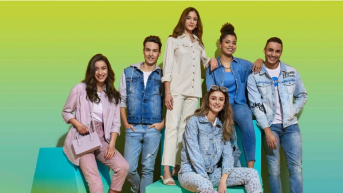 HiDubai-business-max-fashion-shopping-apparel-hadaeq-shaikh-mohammad-bin-rashid-dubai