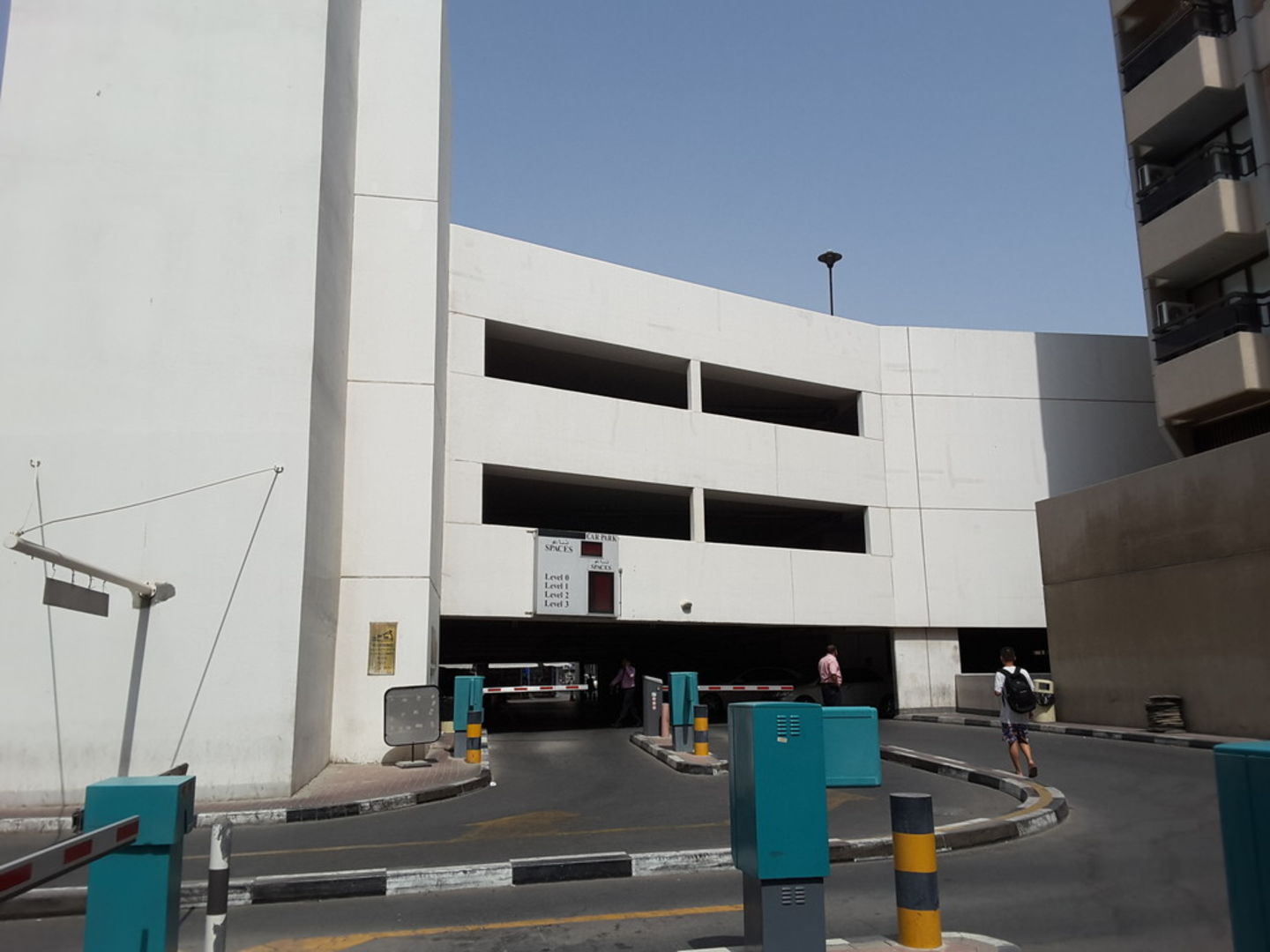 HiDubai-business-khansaheb-car-parks-transport-vehicle-services-private-transport-naif-dubai-2