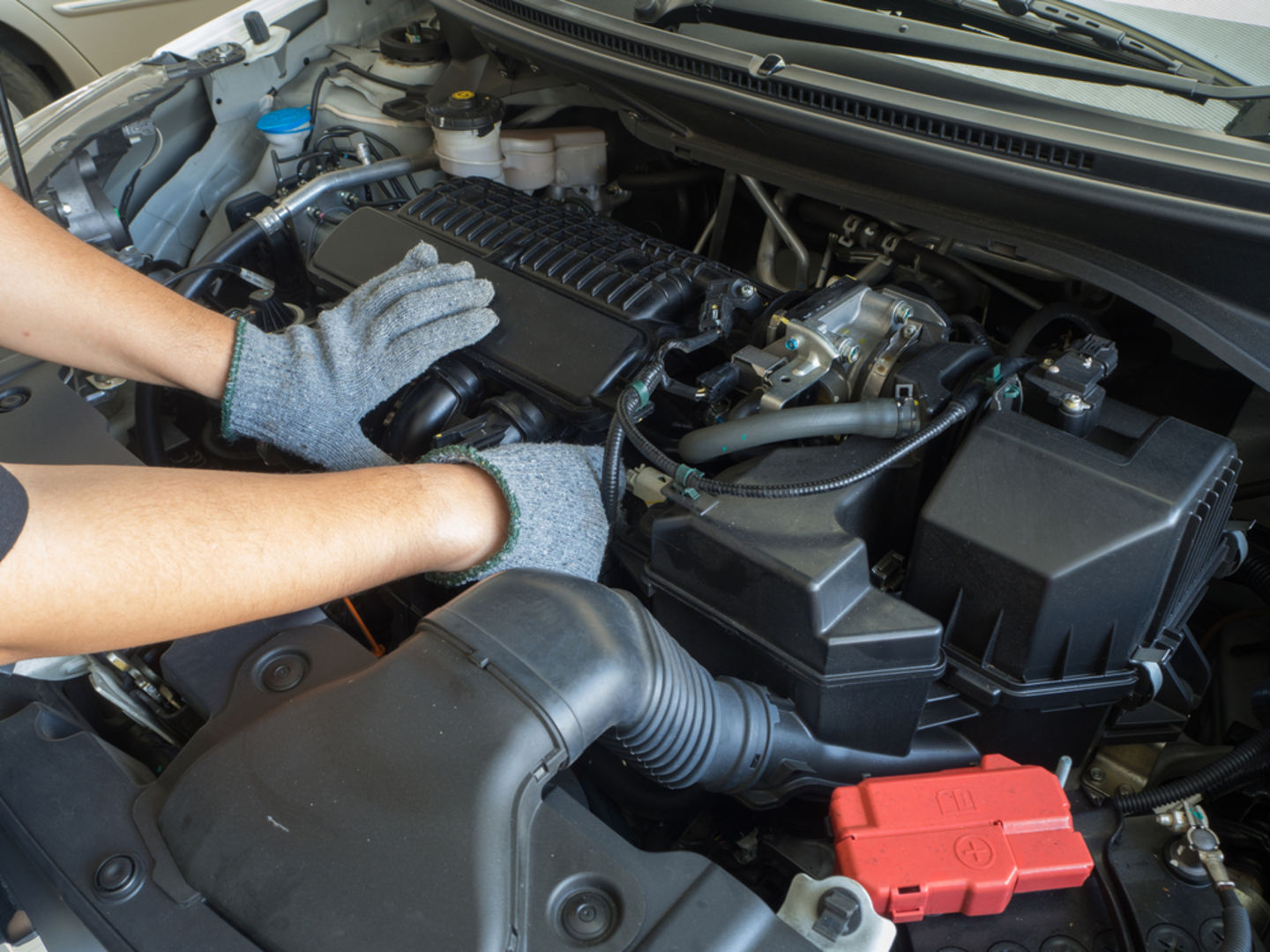 HiDubai-business-the-refinery-transport-vehicle-services-car-assistance-repair-al-quoz-1-dubai-2