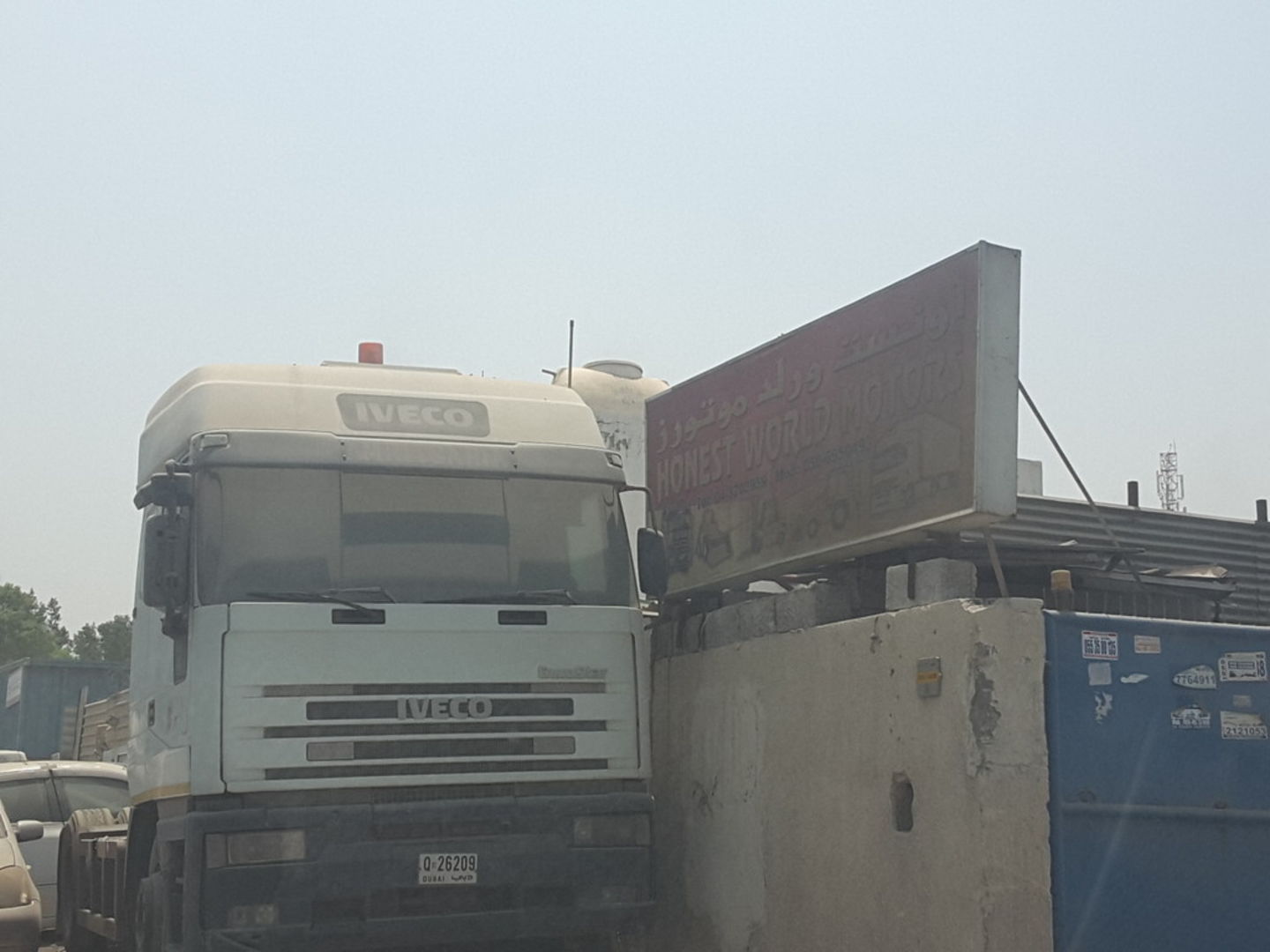 HiDubai-business-honest-world-motors-transport-vehicle-services-heavy-vehicles-sales-services-ras-al-khor-industrial-2-dubai-2