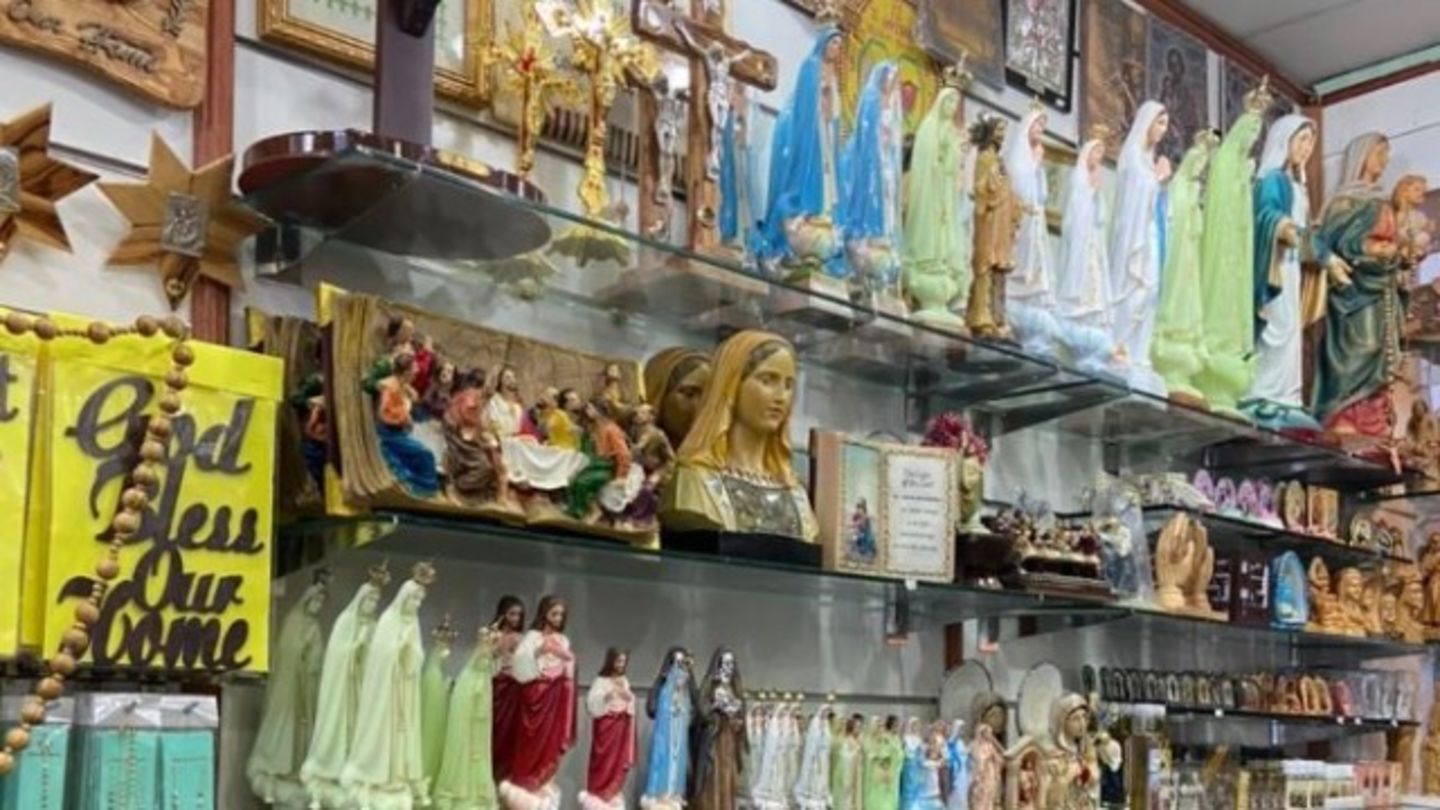 Battir General Trading(Souvenirs & Gifts) in Al Karama, Dubai HiDubai