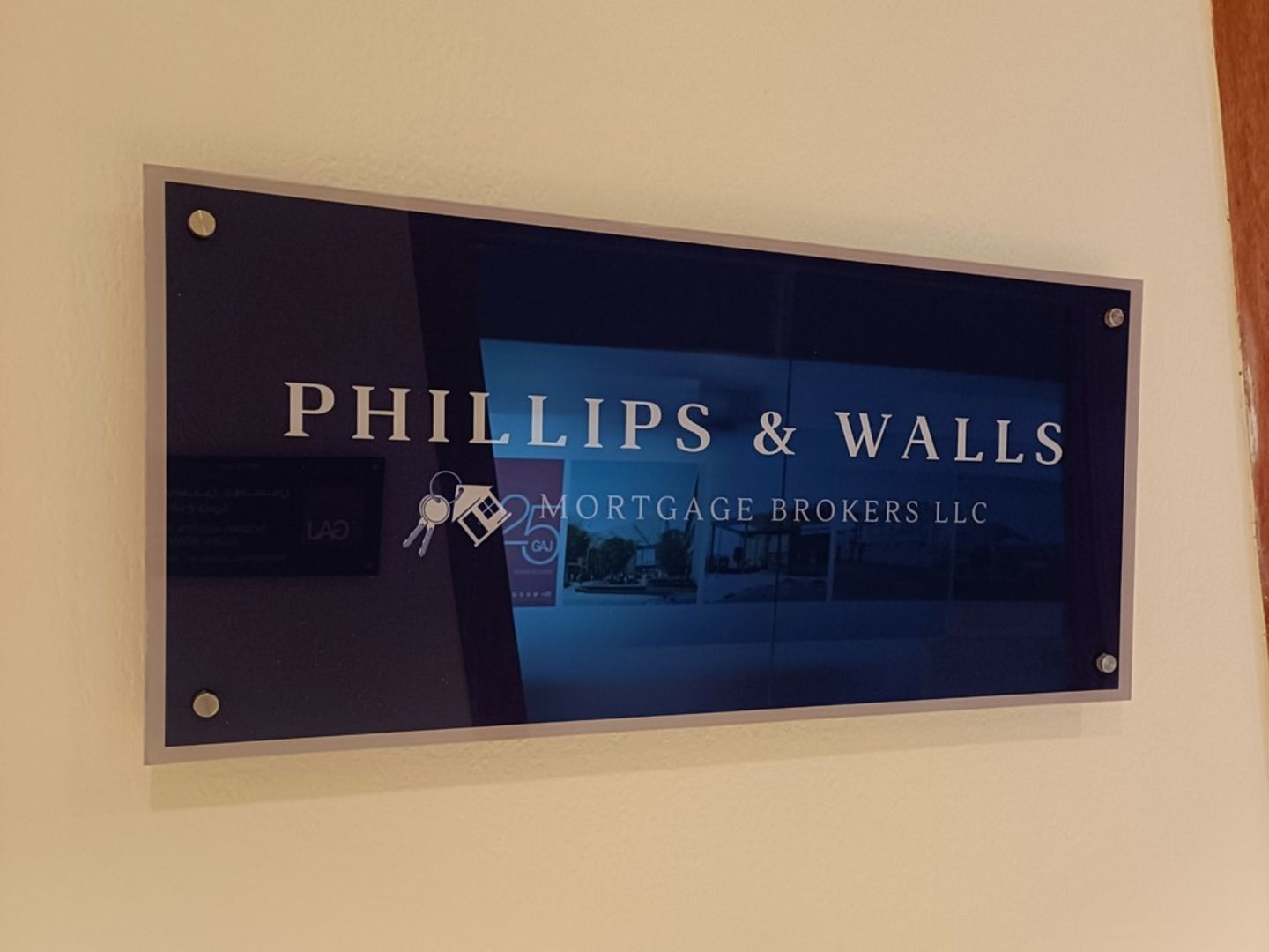 HiDubai-business-phillips-walls-mortgage-brokers-l-l-c-finance-legal-payment-services-al-barsha-1-dubai