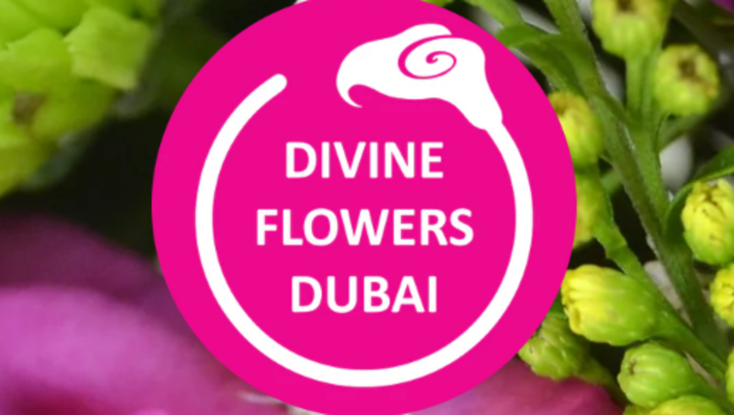 HiDubai-business-divine-flowers-shopping-souvenirs-gifts-al-quoz-1-dubai