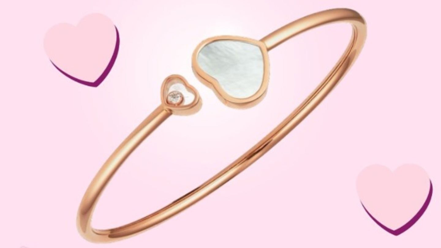HiDubai-business-navratna-jewellery-shop-shopping-jewellery-precious-stones-al-nahda-2-dubai