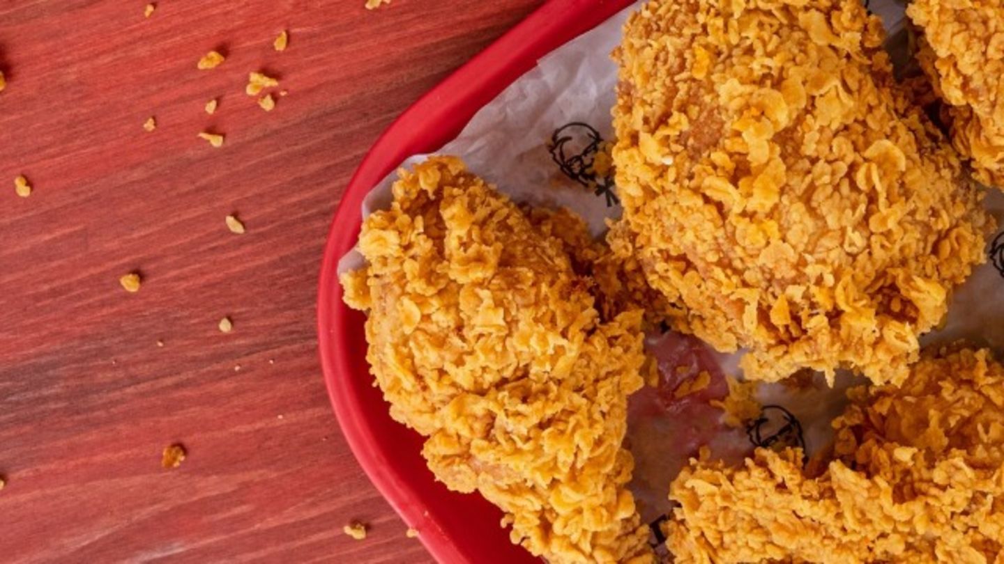 HiDubai-business-kfc-food-beverage-restaurants-bars-al-twar-1-dubai-3