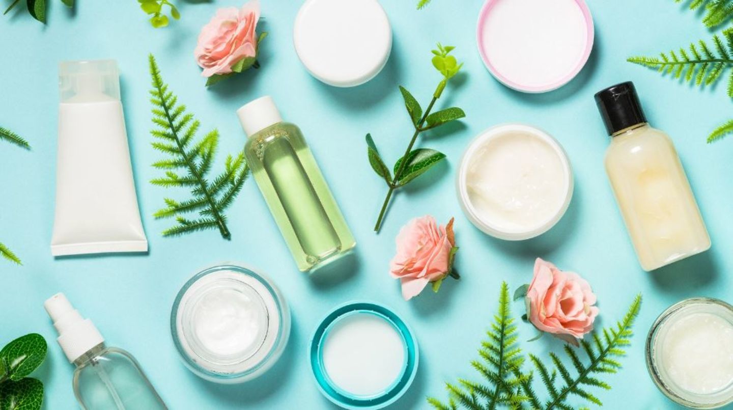 HiDubai-business-mohammed-nizam-cosmetics-shopping-beauty-cosmetics-stores-al-daghaya-dubai