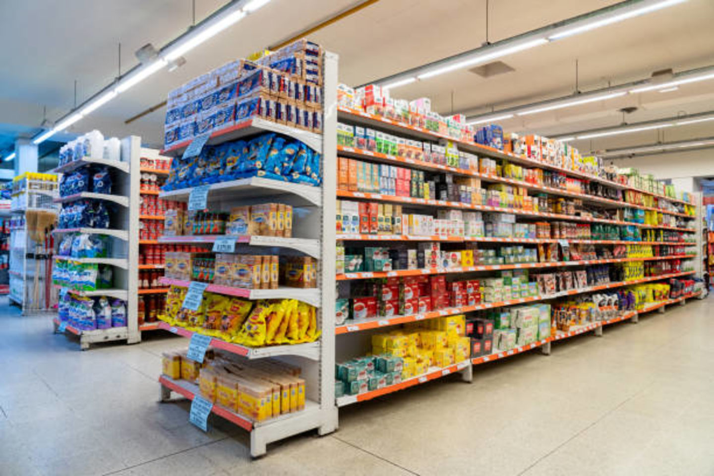 HiDubai-business-al-esharah-grocery-shopping-supermarkets-hypermarkets-grocery-stores-al-nahda-2-dubai