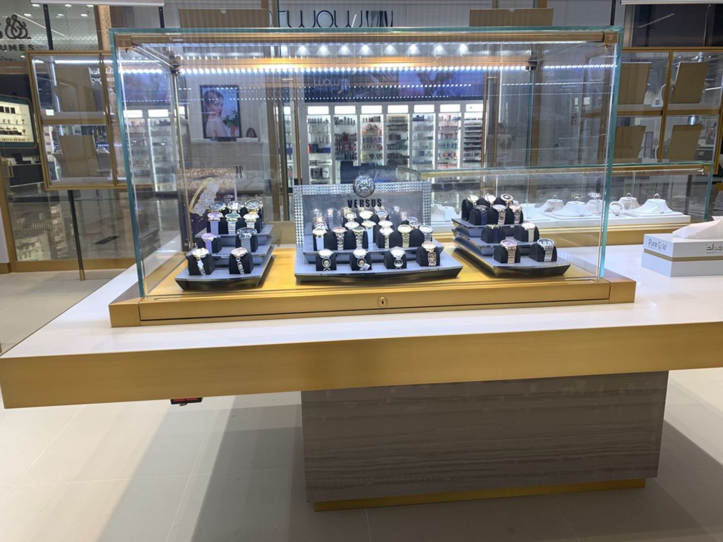 HiDubai-business-pure-gold-jewellers-shopping-jewellery-precious-stones-the-palm-jumeirah-nakhlat-jumeirah-dubai