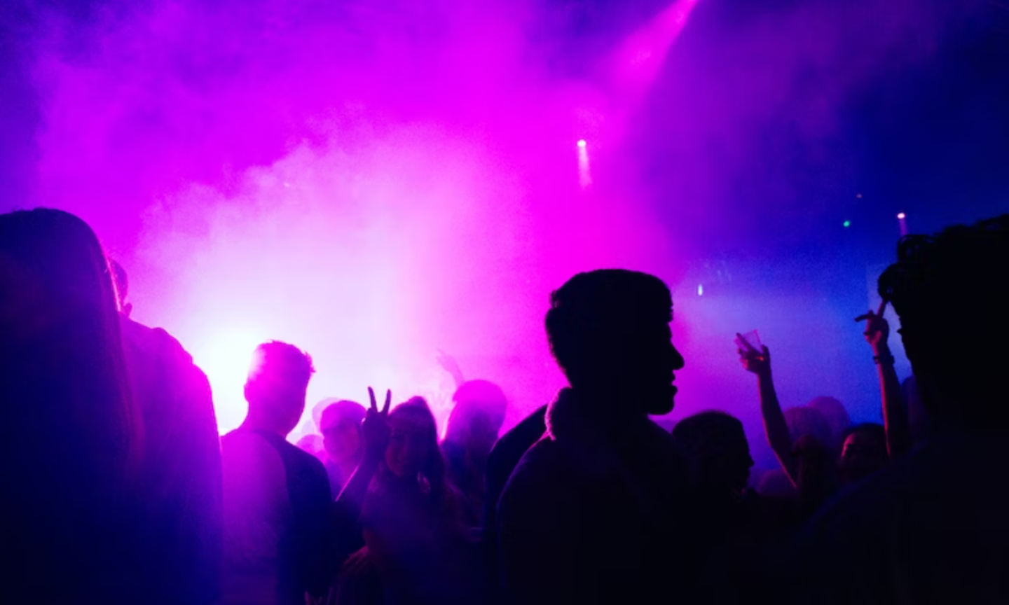 HiDubai-business-bollywood-jalwa-asian-musin-lounge-leisure-culture-nightclubs-al-raffa-dubai