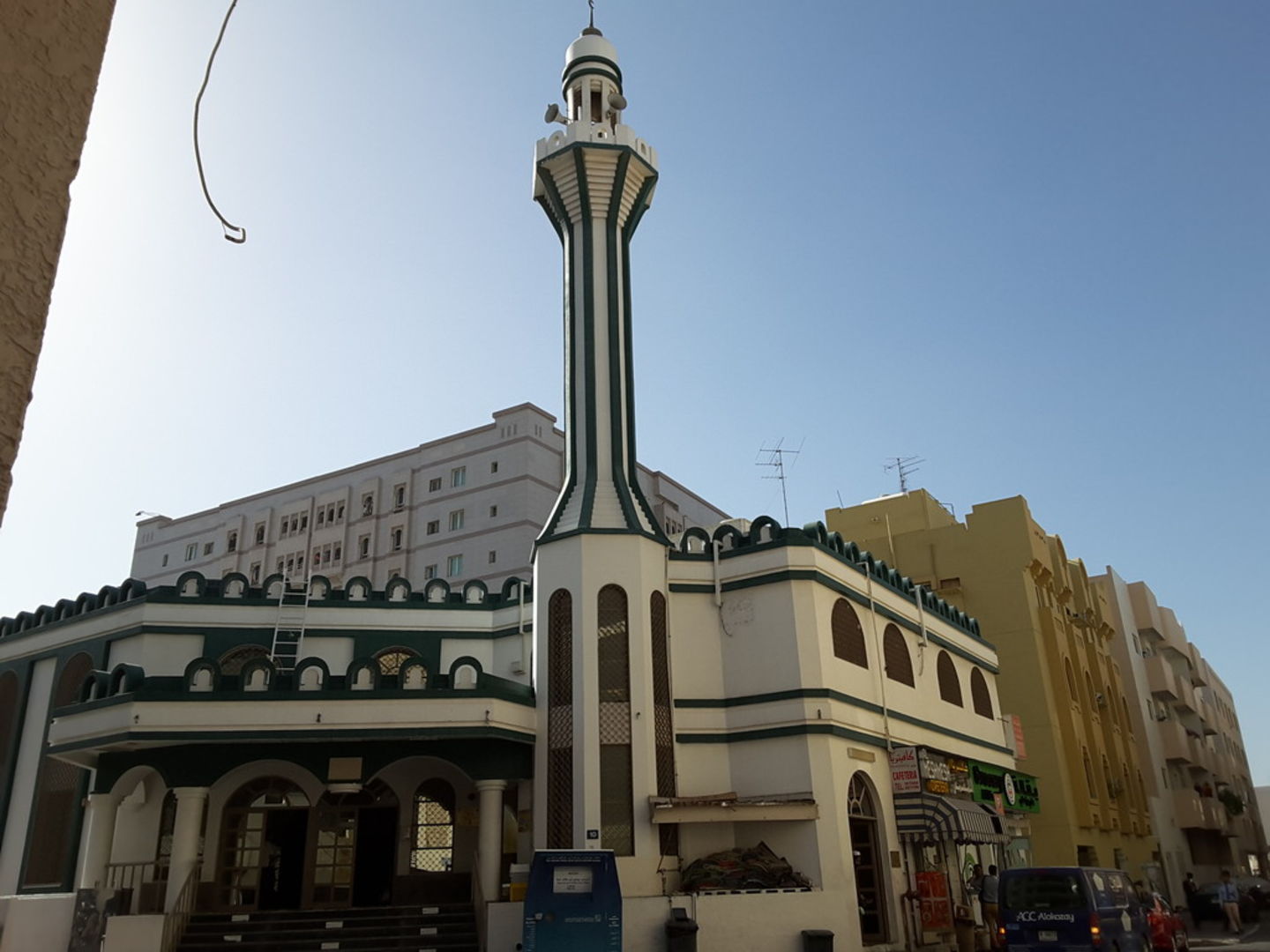 HiDubai-business-al-fath-masjid-others-religious-centres-al-hamriya-dubai-2