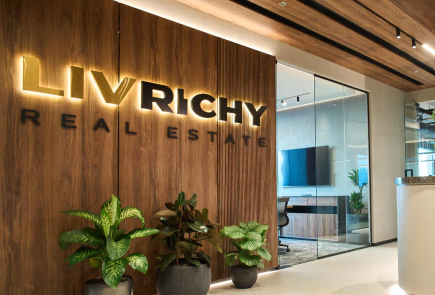 HiDubai-business-livrichy-real-estate-brokerage-housing-real-estate-real-estate-agencies-hadaeq-shaikh-mohammad-bin-rashid-dubai