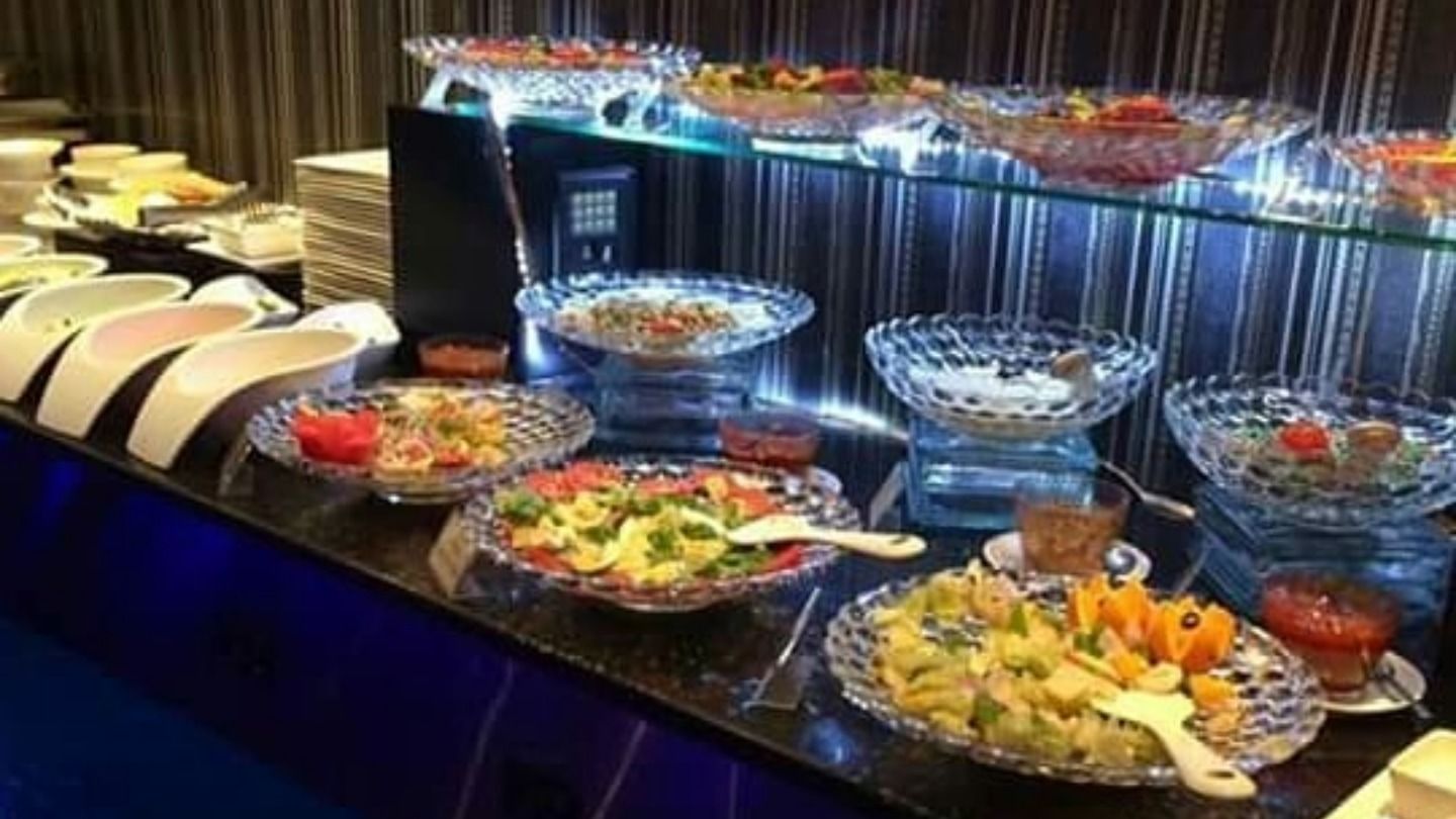 HiDubai-business-its-mirchi-resturant-food-beverage-restaurants-bars-al-karama-dubai-2