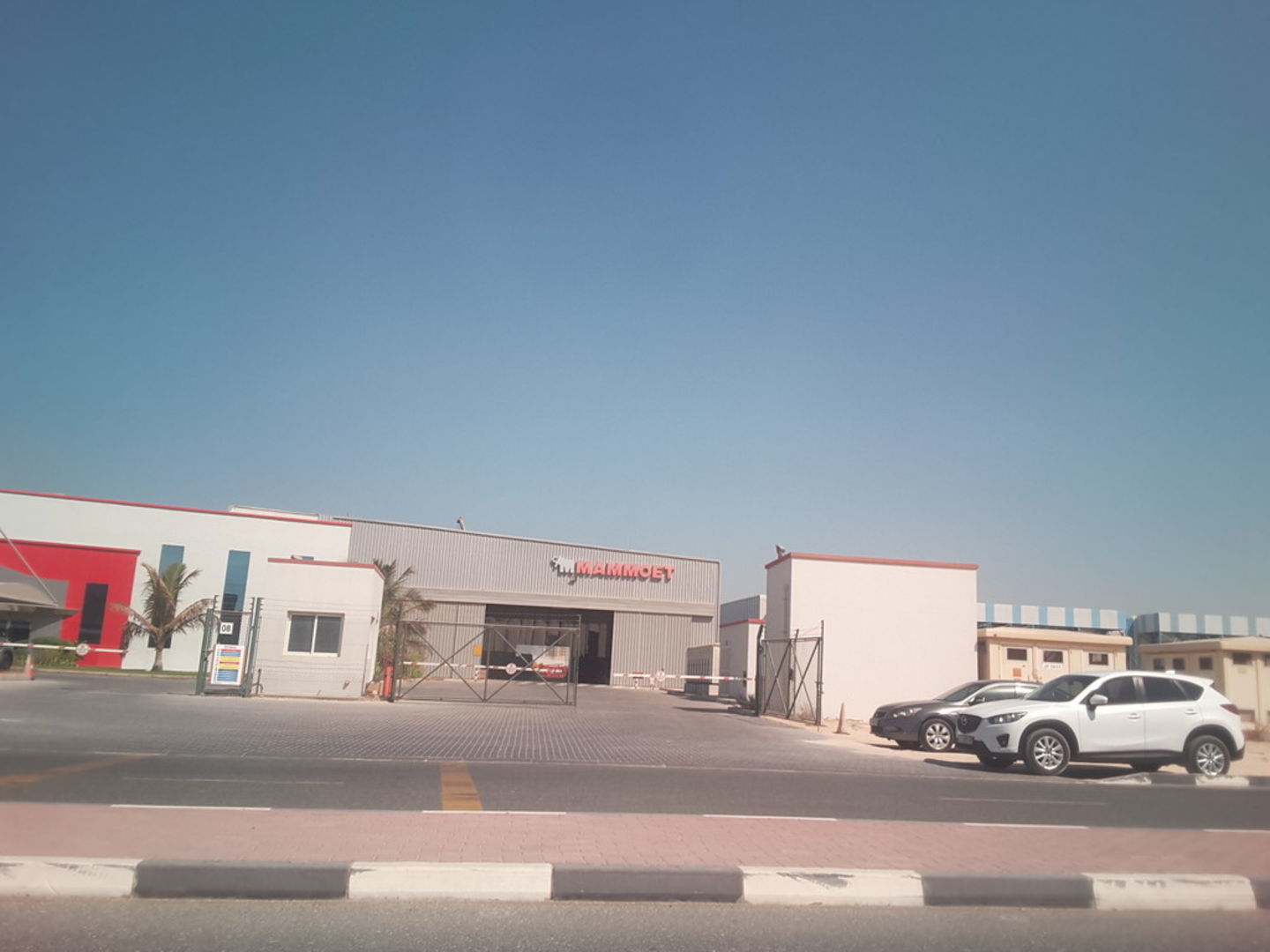 HiDubai-business-mammoet-b2b-services-holding-companies-jebel-ali-industrial-2-dubai-2