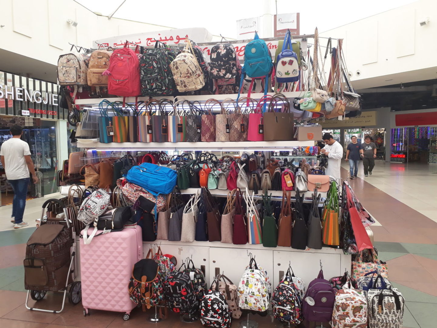 HiDubai-business-yuming-trading-shopping-luggage-travel-accessories-international-city-warsan-1-dubai-2