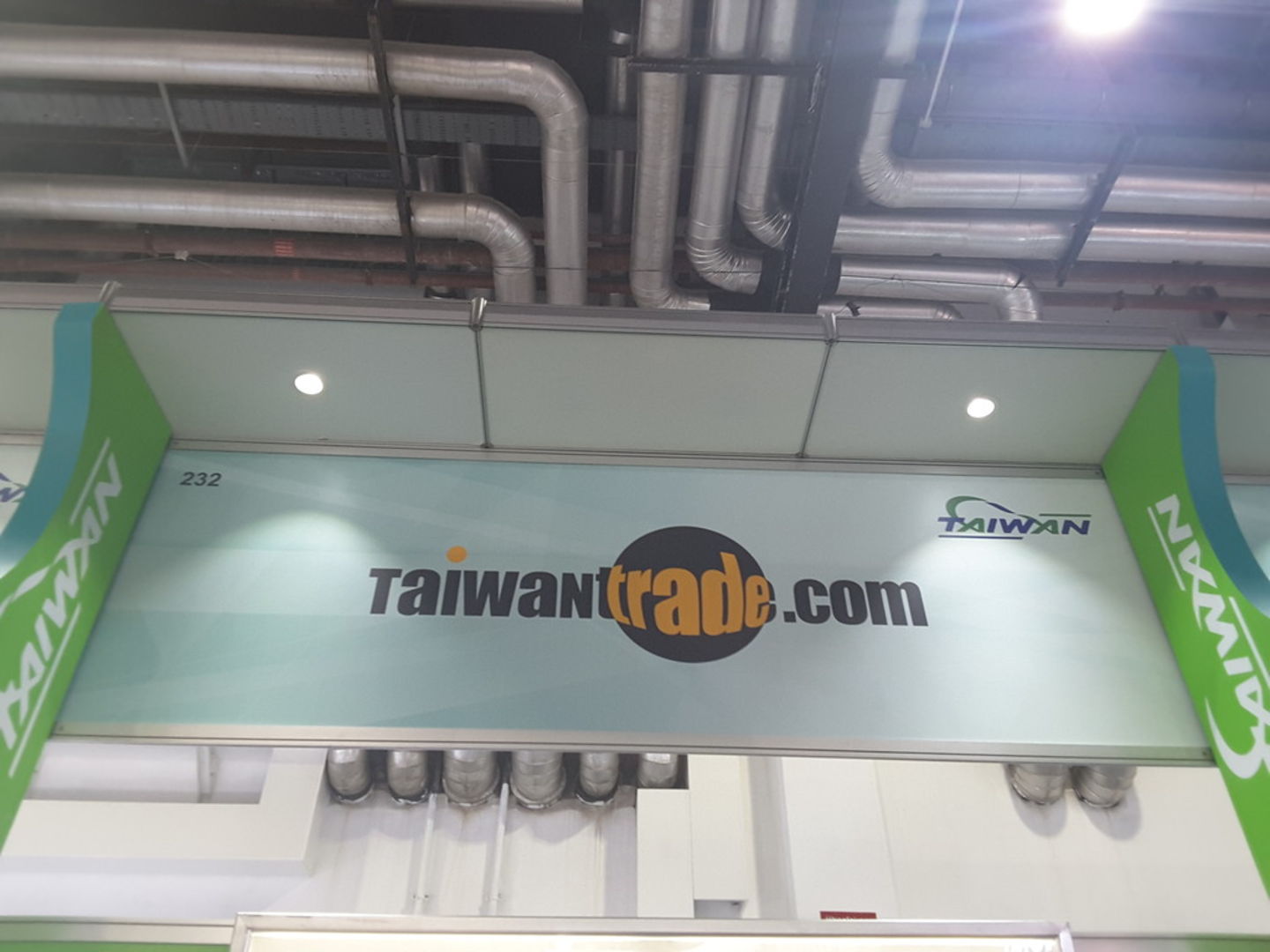 HiDubai-business-taiwantrade-com-media-marketing-it-websites-portals-al-karama-dubai-2