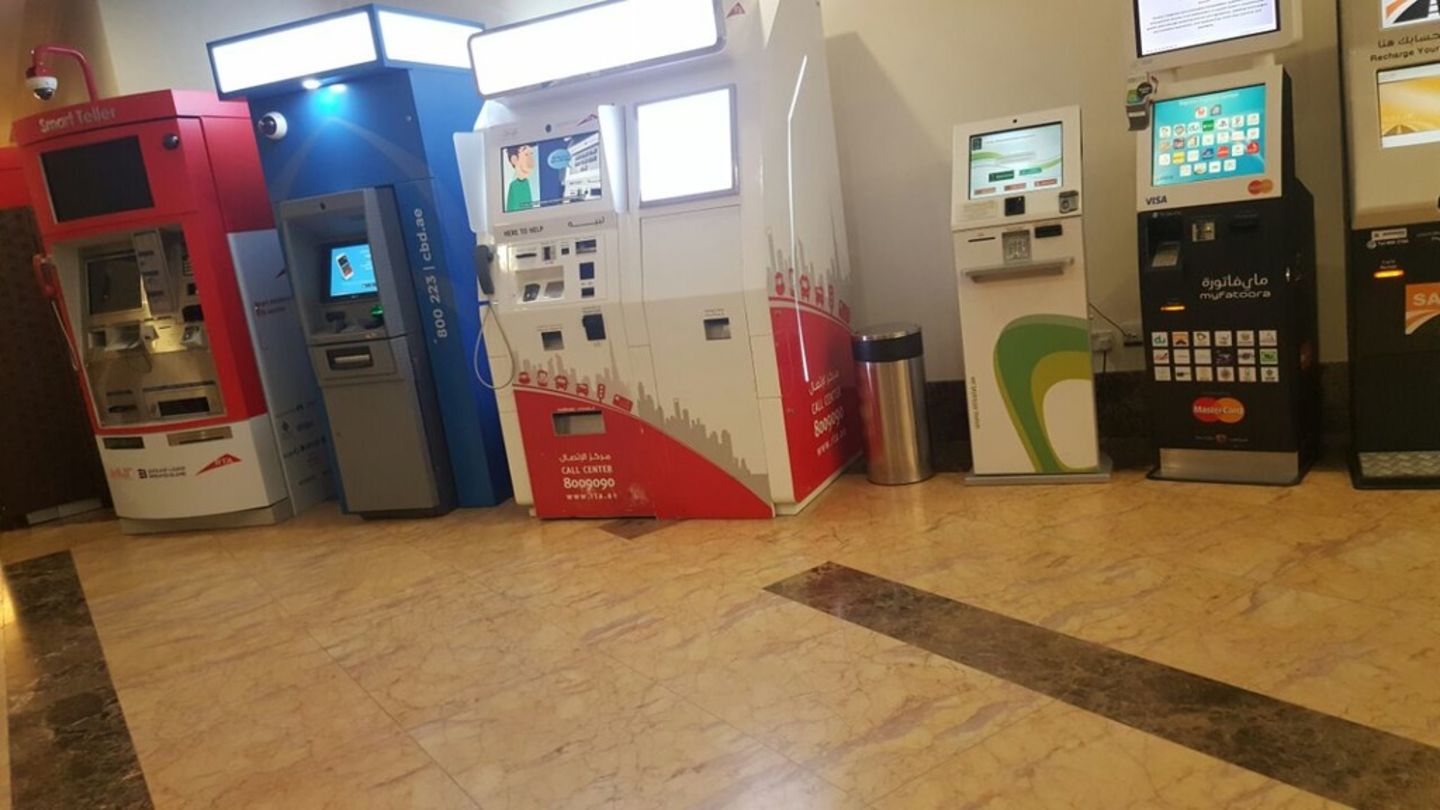 HiDubai-business-rta-traffic-fine-payment-machine-finance-legal-financial-services-al-garhoud-dubai