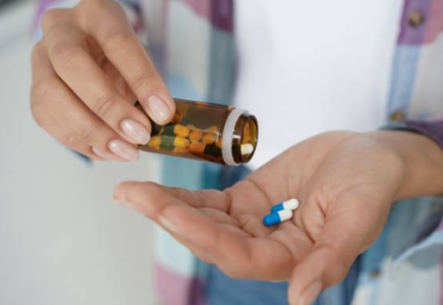 HiDubai-business-pharma-point-drug-store-b2b-services-distributors-wholesalers-al-qusais-industrial-3-dubai