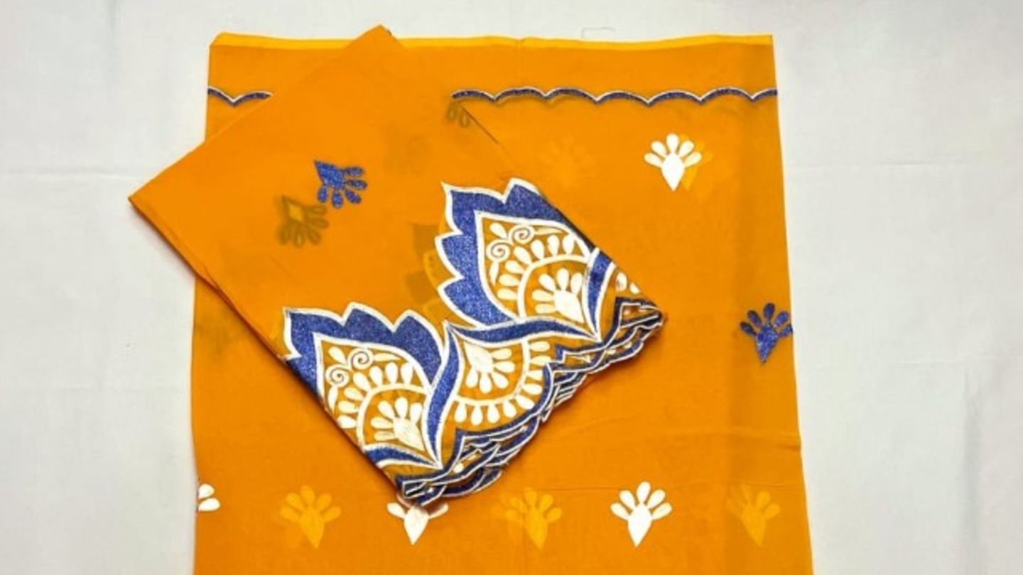 HiDubai-business-hayat-al-qalb-textile-trading-shopping-apparel-al-sabkha-dubai