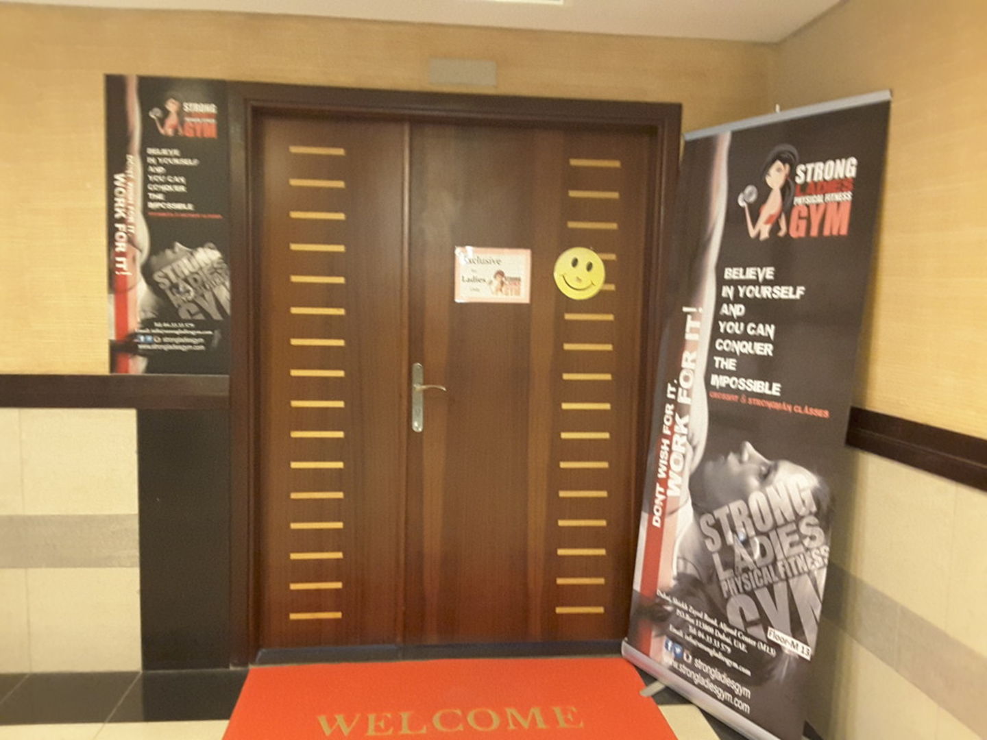 HiDubai-business-strong-ladies-physical-fitness-gym-sports-fitness-sporting-venues-al-quoz-industrial-1-dubai