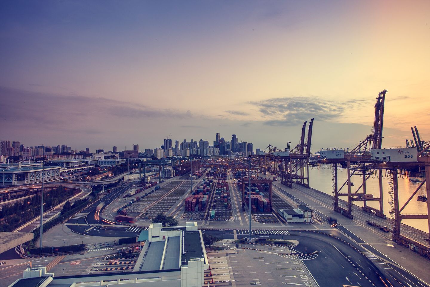 HiDubai-business-land-life-transport-shipping-logistics-road-cargo-services-al-qusais-industrial-2-dubai-2
