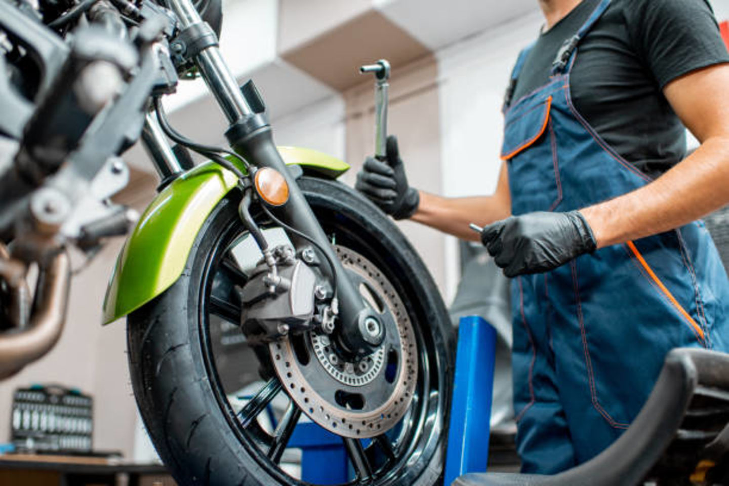 HiDubai-business-car-and-driver-motorcycle-repairing-transport-vehicle-services-motorcycle-service-repair-al-khabaisi-dubai