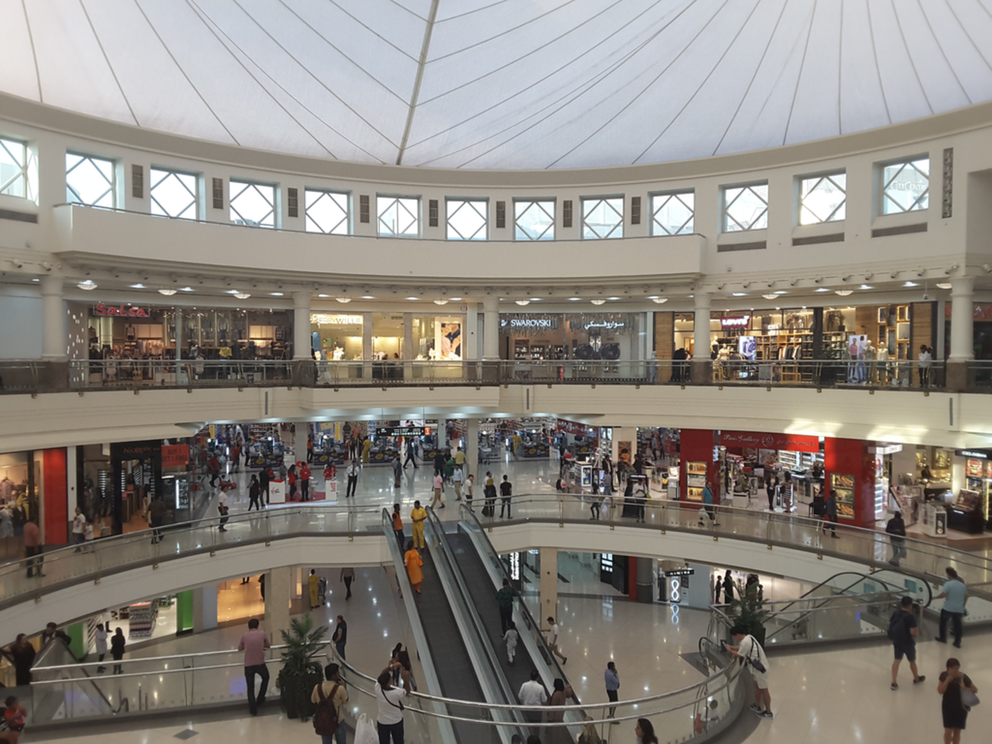 HiDubai-business-maxs-all-about-chicken-food-beverage-restaurants-bars-port-saeed-dubai