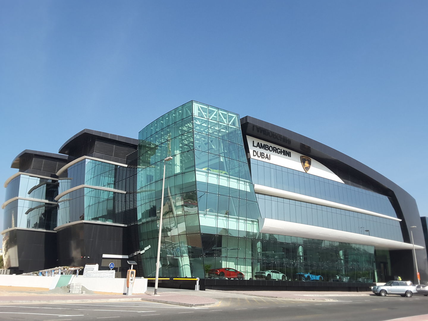 HiDubai-business-lamborghini-service-dubai-transport-vehicle-services-car-showrooms-service-centres-umm-al-sheif-dubai