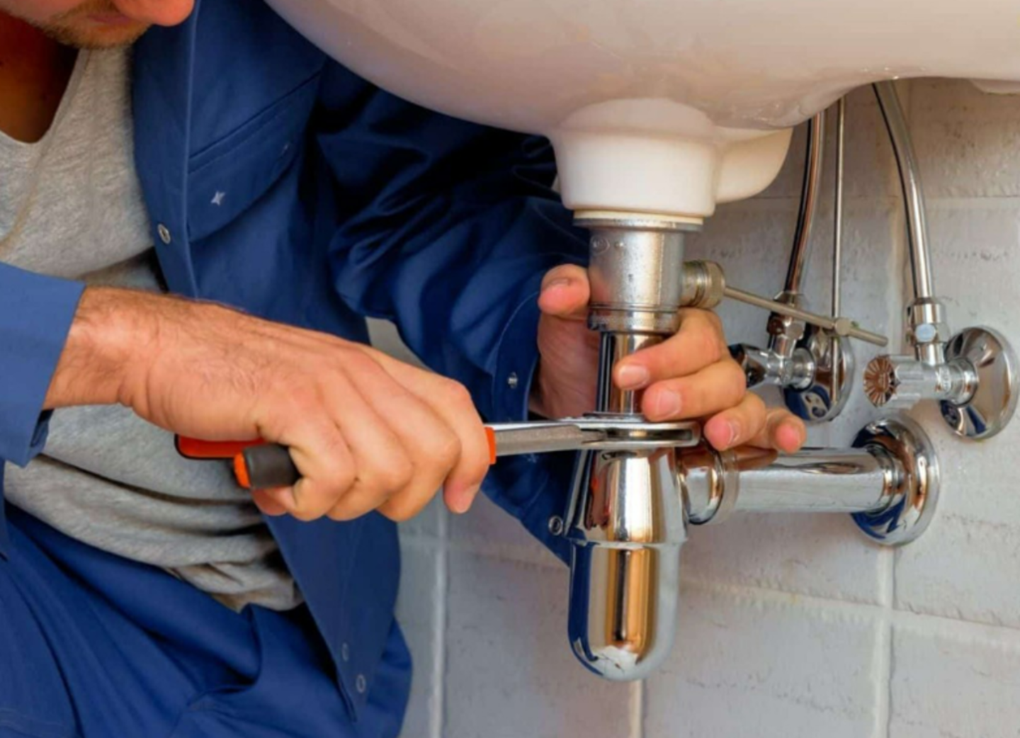 HiDubai-business-professional-handyman-technical-services-home-handyman-maintenance-services-dubai-investment-park-2-dubai